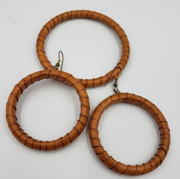 Earrings and Bracelet Rattan Faux Wood Wrapped Hoops Earthy Boho Hippie - Picture 3 of 11